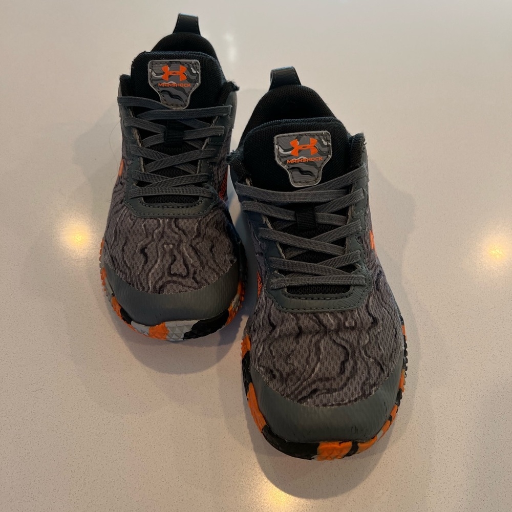Boys under armor shoes